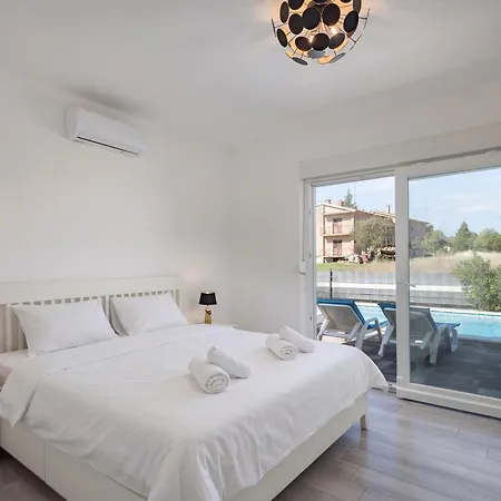 Blue Lagoon - Happy Casa vacanze *